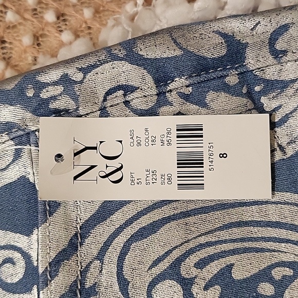 NY & Company Silverprint Jeans - Picture 11 of 16